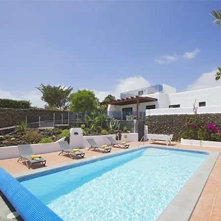 וילה Modern In Mojones 4 Bedrooms Large Heated Pool Mojones Puerto Del Carmen *