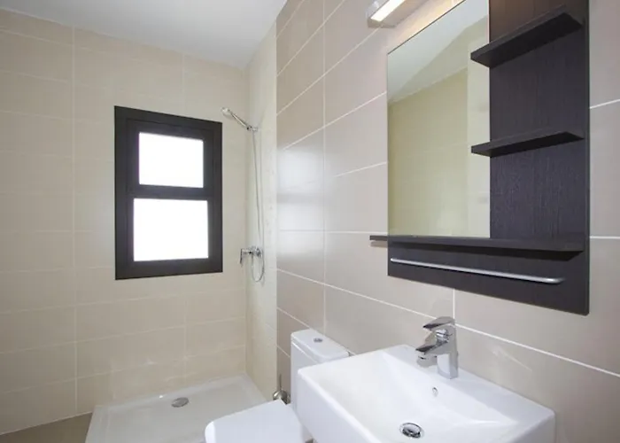 Modern In Mojones 4 Bedrooms Large Heated Pool Mojones *