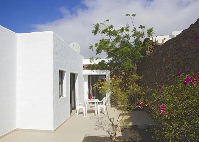 Modern In Mojones 4 Bedrooms Large Heated Pool Mojones *