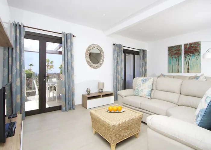 Modern In Mojones 4 Bedrooms Large Heated Pool Mojones Villa *